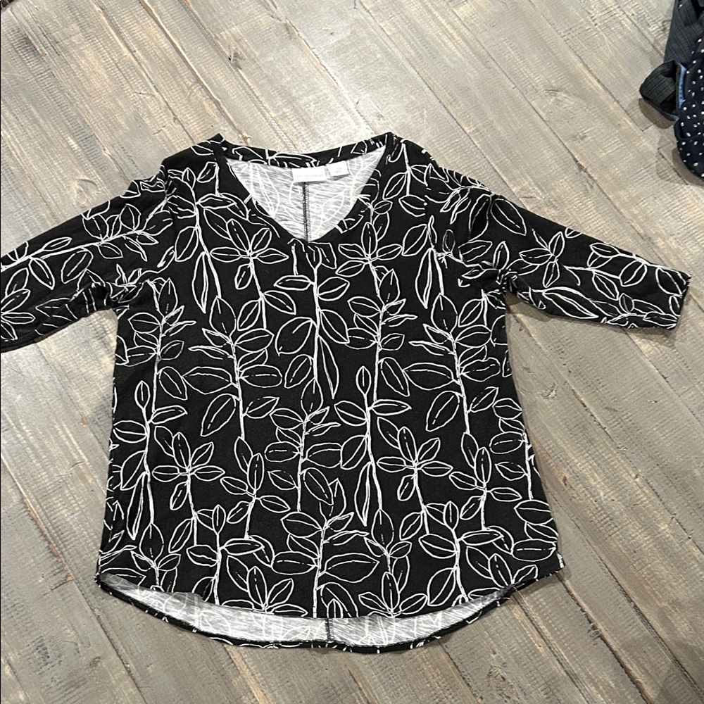 Cynthia Rowley Black and White Floral Women's Top